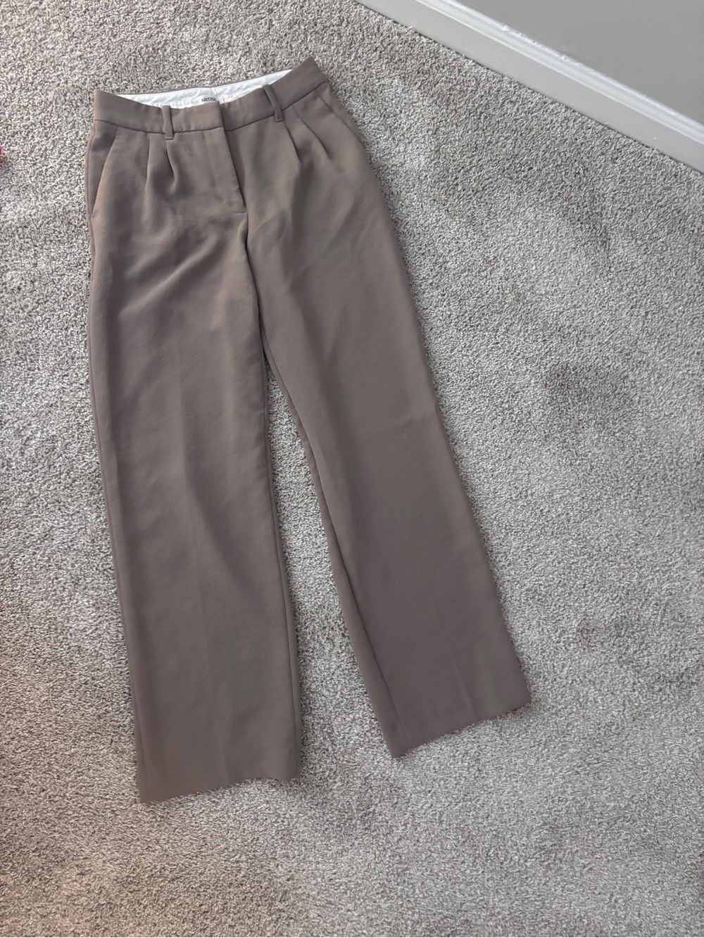 Aritzia Tailored Straight-Leg Trousers in Taupe